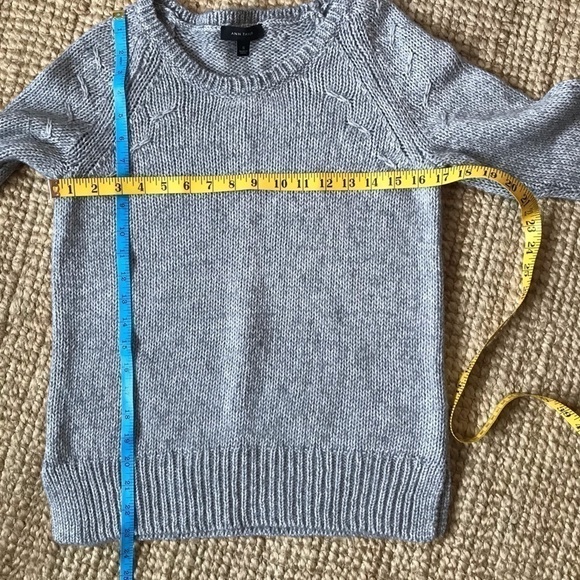 ANN Taylor wool blend knitted pullover sweater.  Grey. Size small. - Picture 6 of 7
